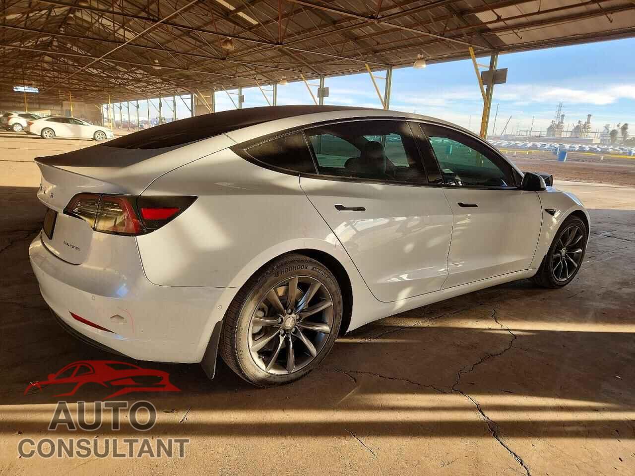 TESLA MODEL 3 2021 - 5YJ3E1EB3MF855152