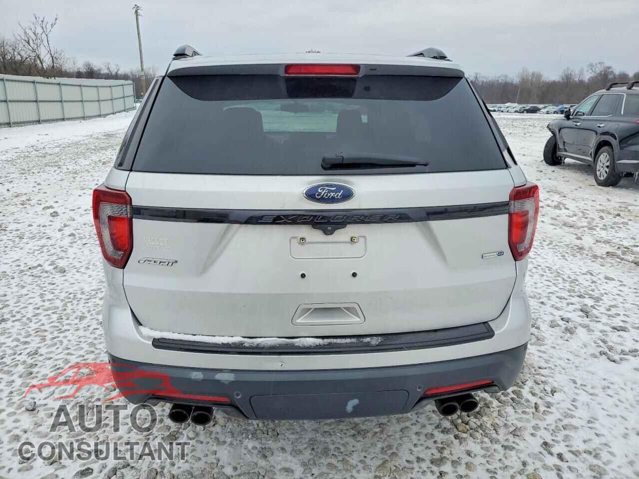 FORD EXPLORER 2018 - 1FM5K8GT9JGB13531