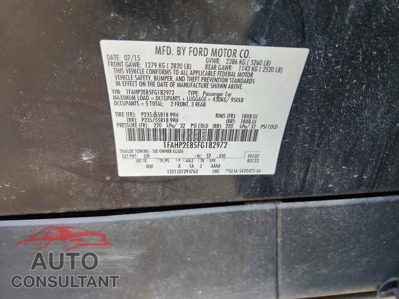 FORD TAURUS 2015 - 1FAHP2E85FG182972