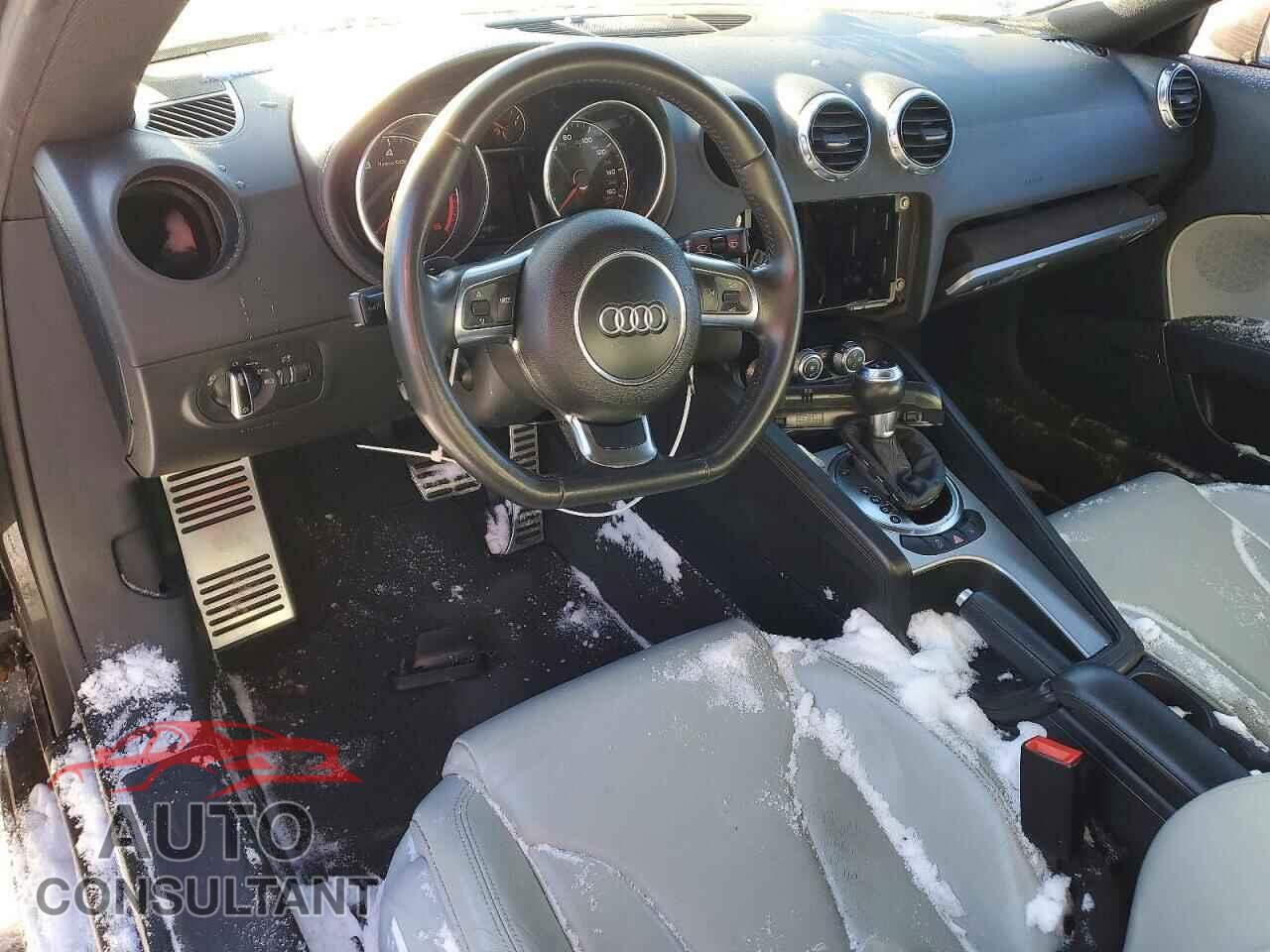 AUDI TT 2014 - TRUBFAFK2E1004838
