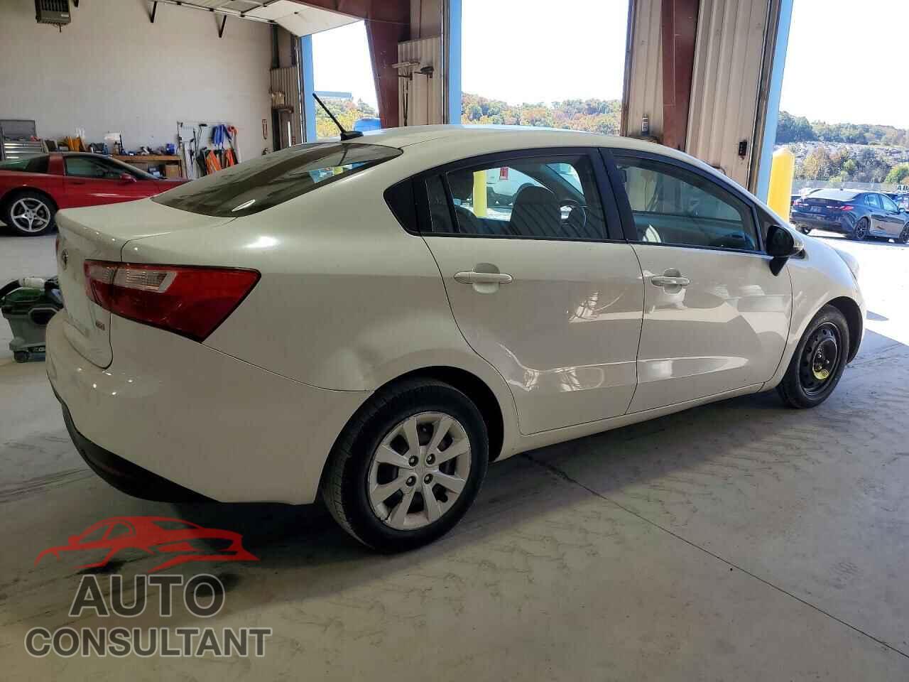 KIA RIO 2015 - KNADM4A34F6483727