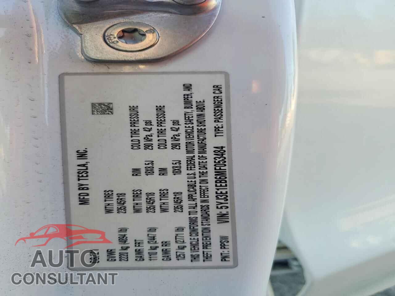 TESLA MODEL 3 2021 - 5YJ3E1EB6MF053484