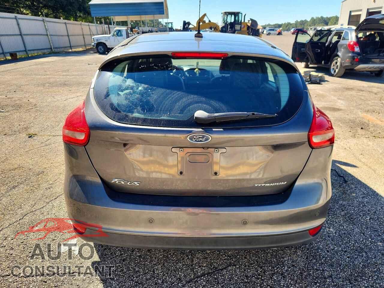 FORD FOCUS 2016 - 1FADP3N28GL225287