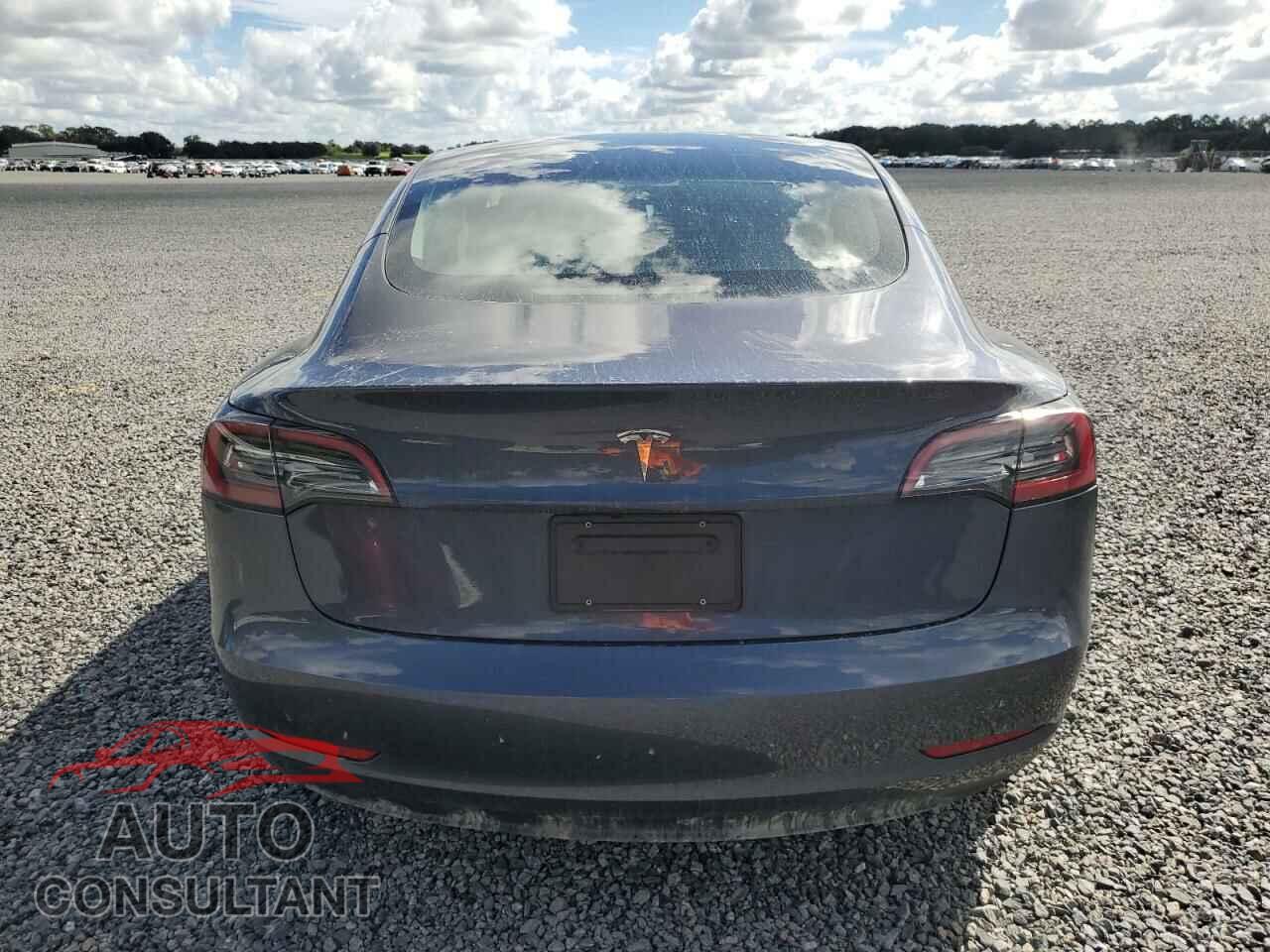 TESLA MODEL 3 2023 - 5YJ3E1EA3PF699657