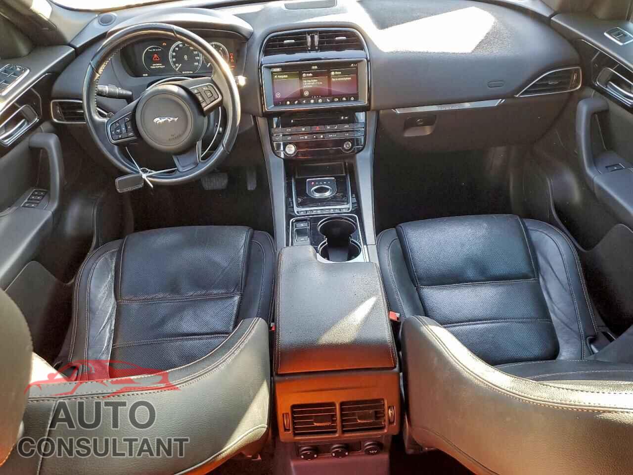 JAGUAR F-PACE 2017 - SADCK2BN2HA498353