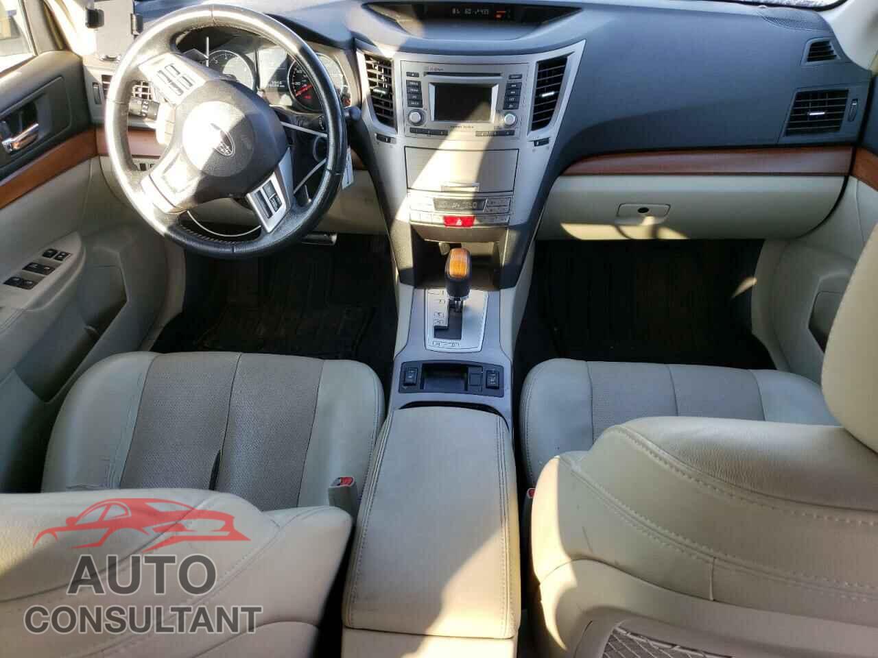 SUBARU OUTBACK 2014 - 4S4BRBLCXE3324686