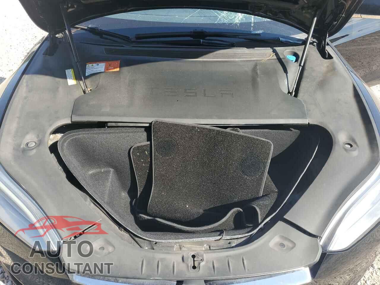 TESLA MODEL S 2017 - 5YJSA1E13HF198826