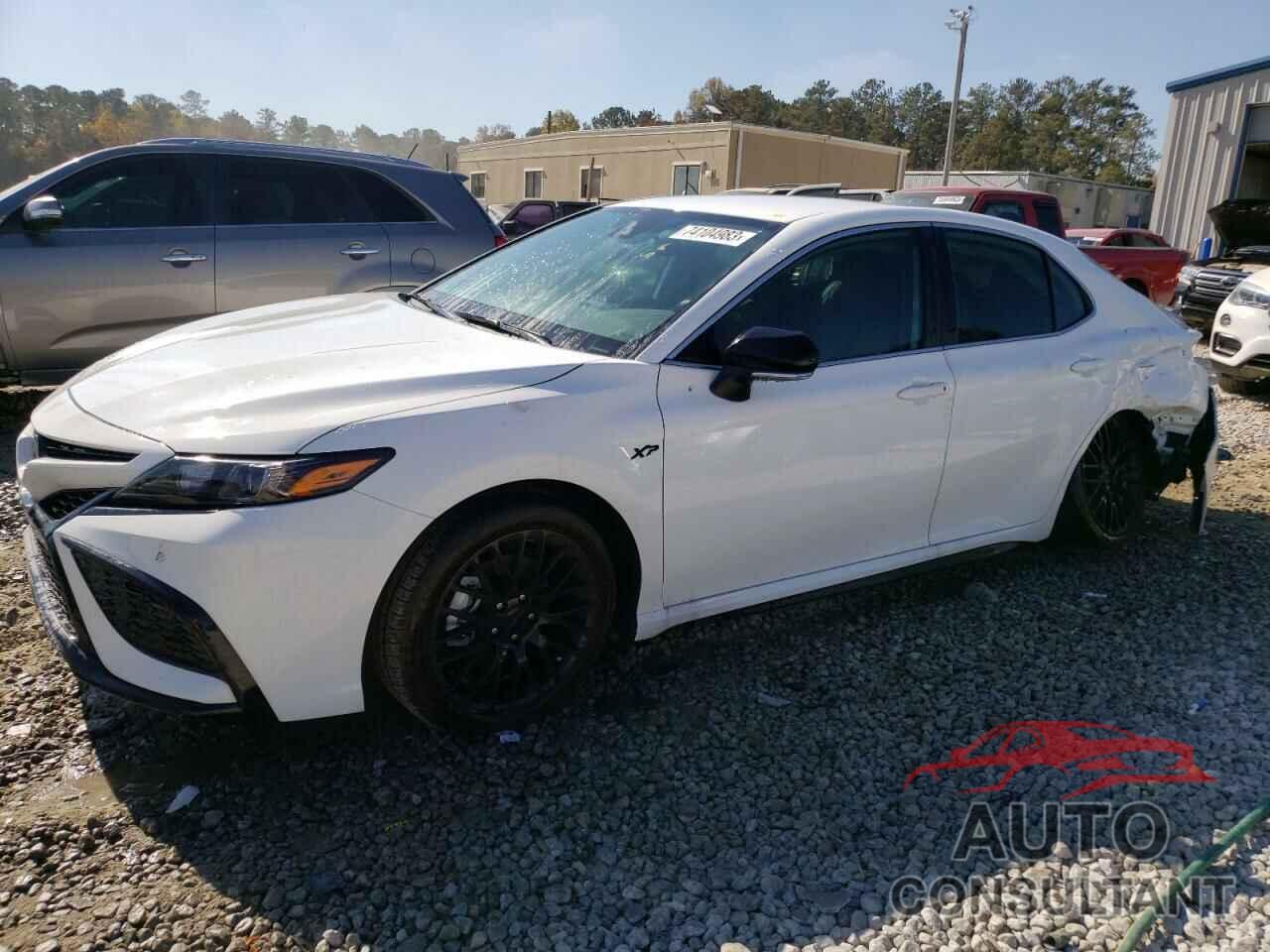 TOYOTA CAMRY 2023 - 4T1G11AKXPU737108