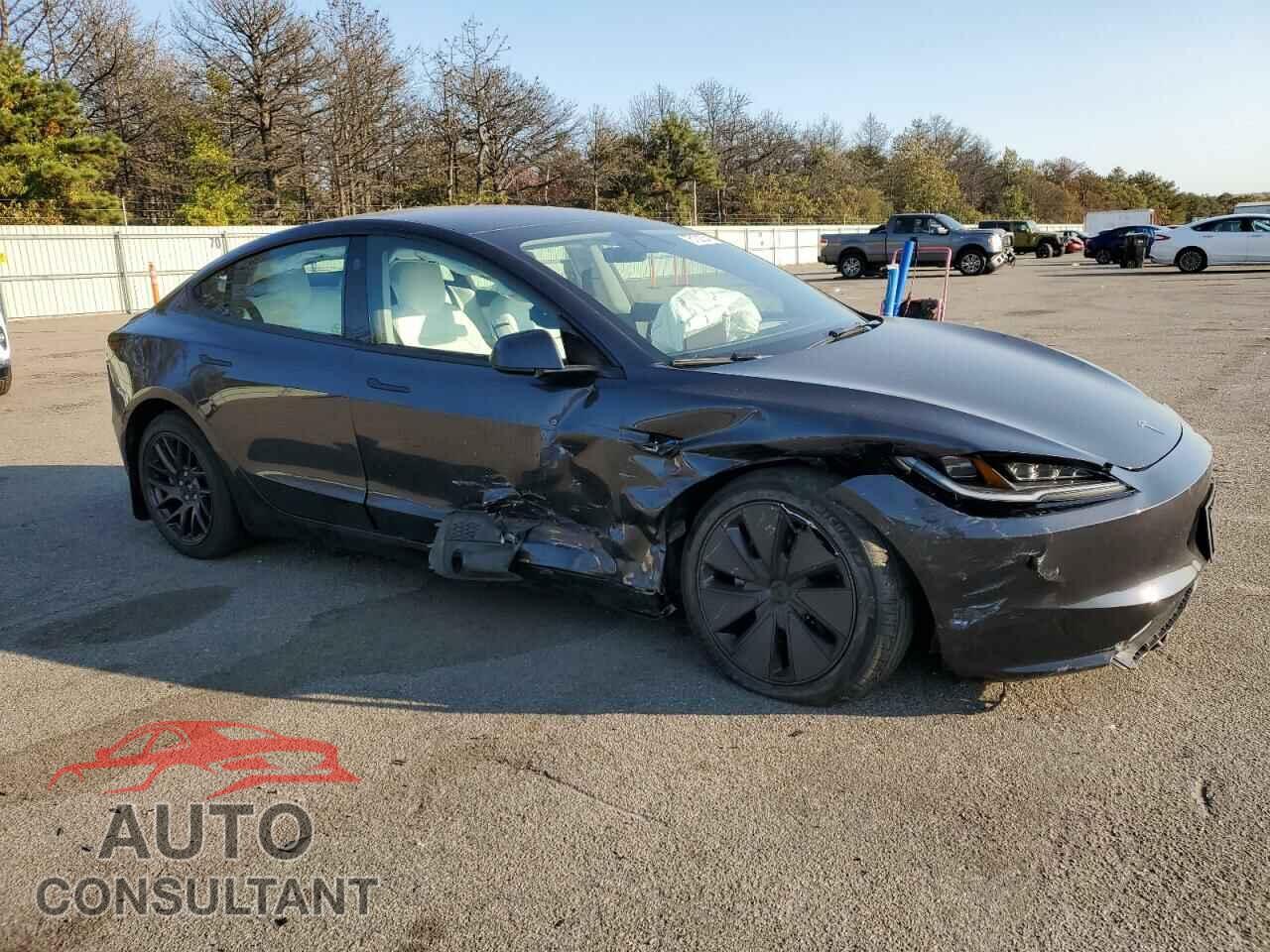TESLA MODEL 3 2024 - 5YJ3E1EB7RF859907