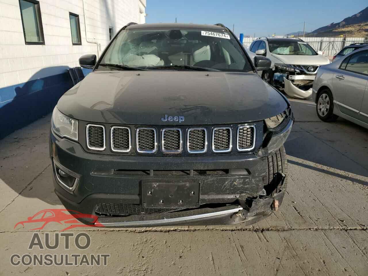 JEEP COMPASS 2017 - 3C4NJDCB9HT597025