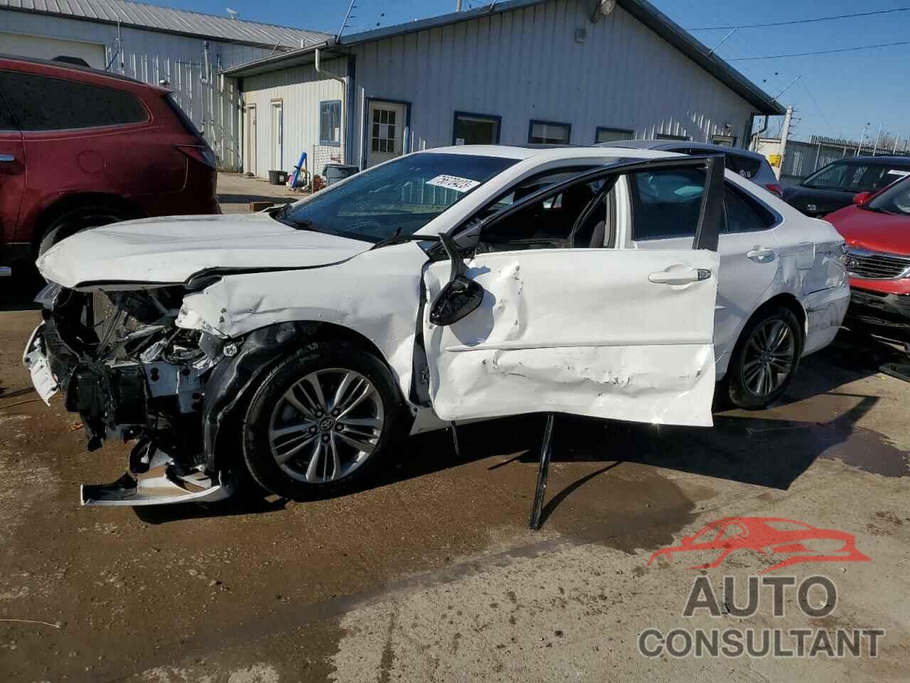 TOYOTA CAMRY 2017 - 4T1BF1FK8HU363619