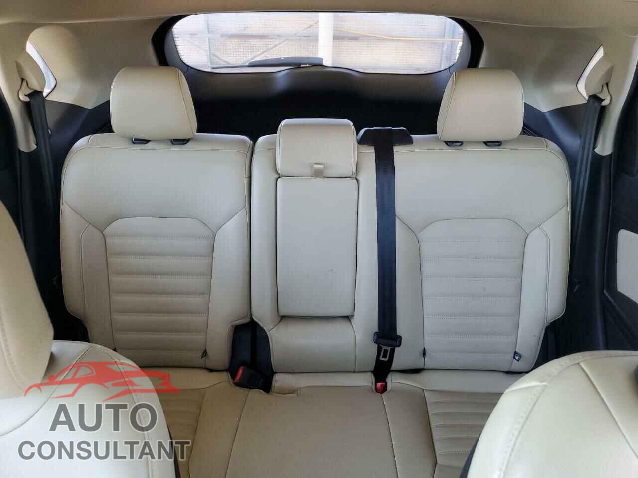 FORD EDGE 2018 - 2FMPK3J81JBC35128
