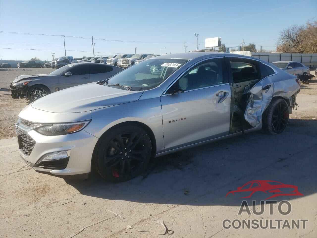 CHEVROLET MALIBU 2021 - 1G1ZD5ST0MF078564