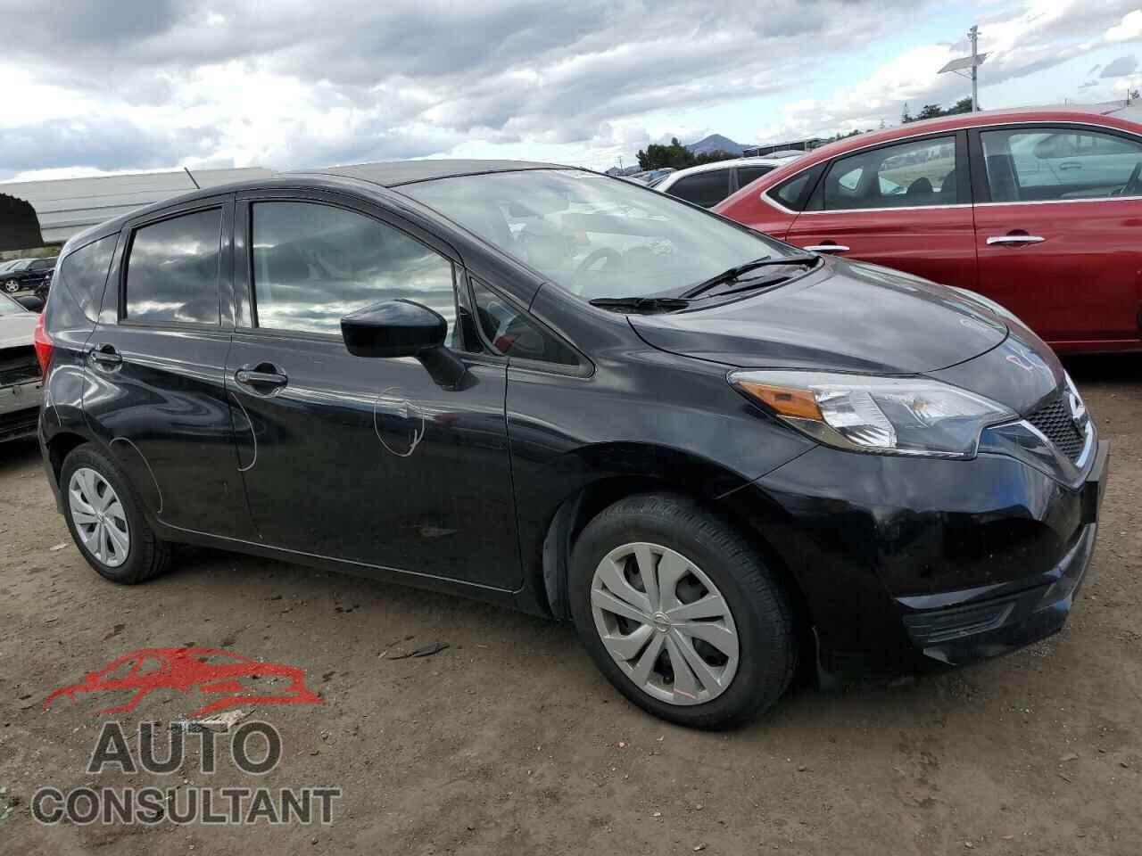NISSAN VERSA 2017 - 3N1CE2CP3HL377121