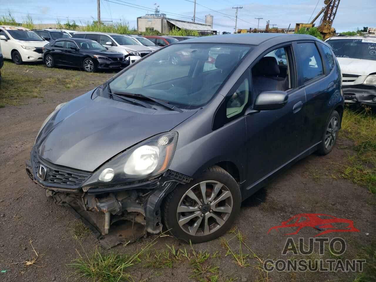 HONDA FIT 2013 - JHMGE8H55DC055092