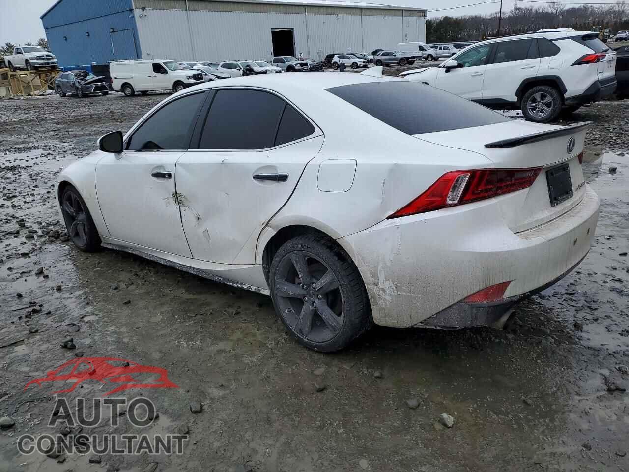 LEXUS IS 2014 - JTHCE1D23E5004651