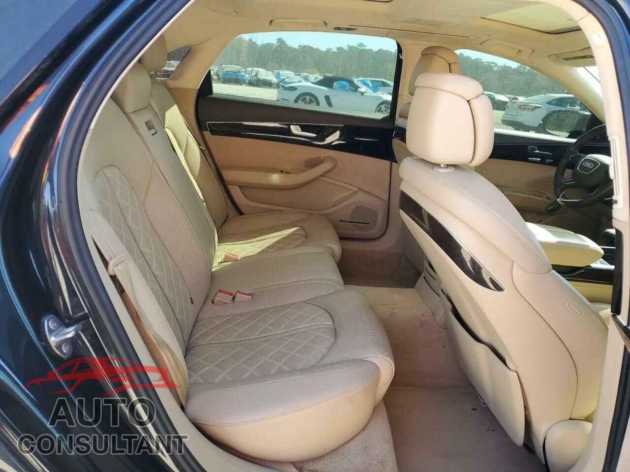 AUDI A8 2016 - WAU43AFD2GN005588