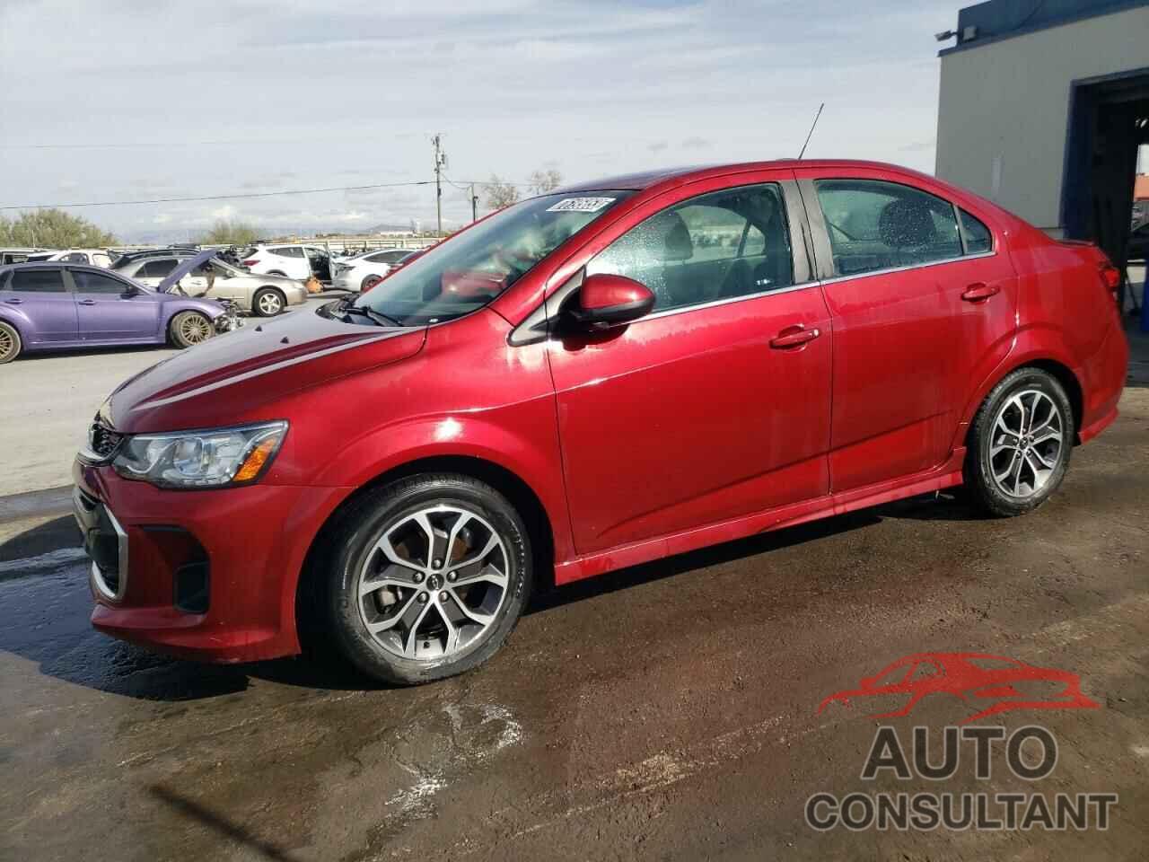 CHEVROLET SONIC 2018 - 1G1JD5SB7J4132387