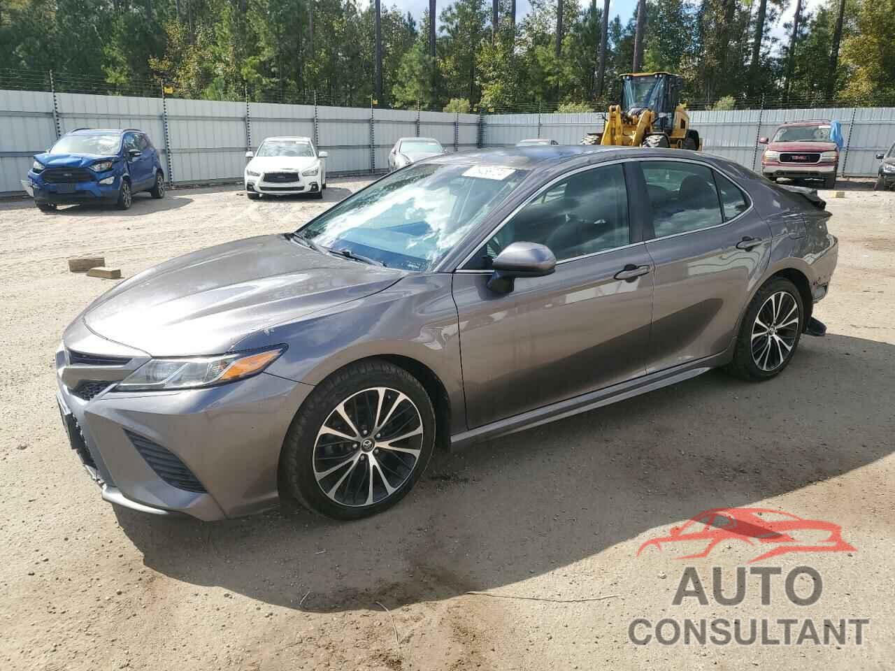 TOYOTA CAMRY 2018 - 4T1B11HK3JU126943