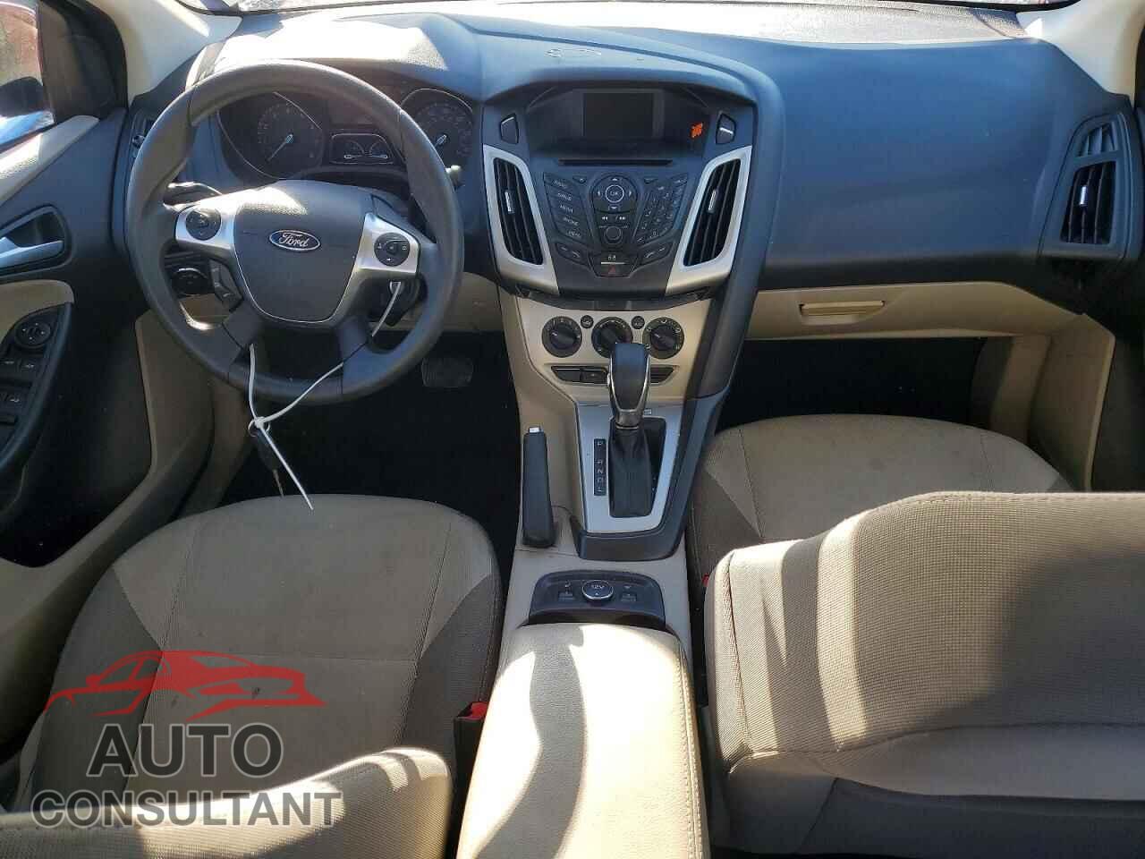 FORD FOCUS 2014 - 1FADP3F22EL309309
