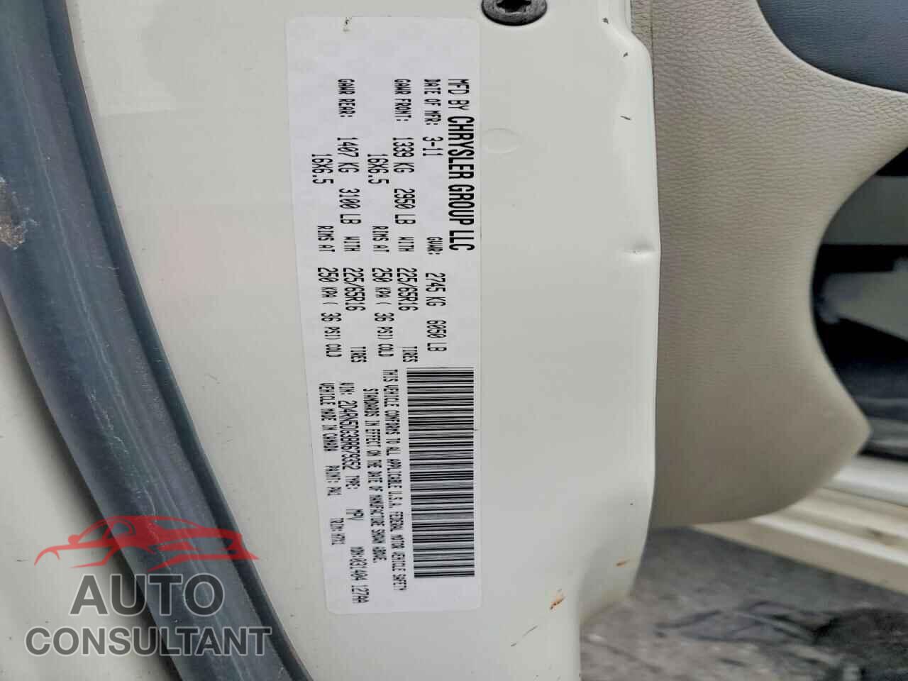 DODGE CARAVAN 2011 - 2D4RN5DG3BR679352
