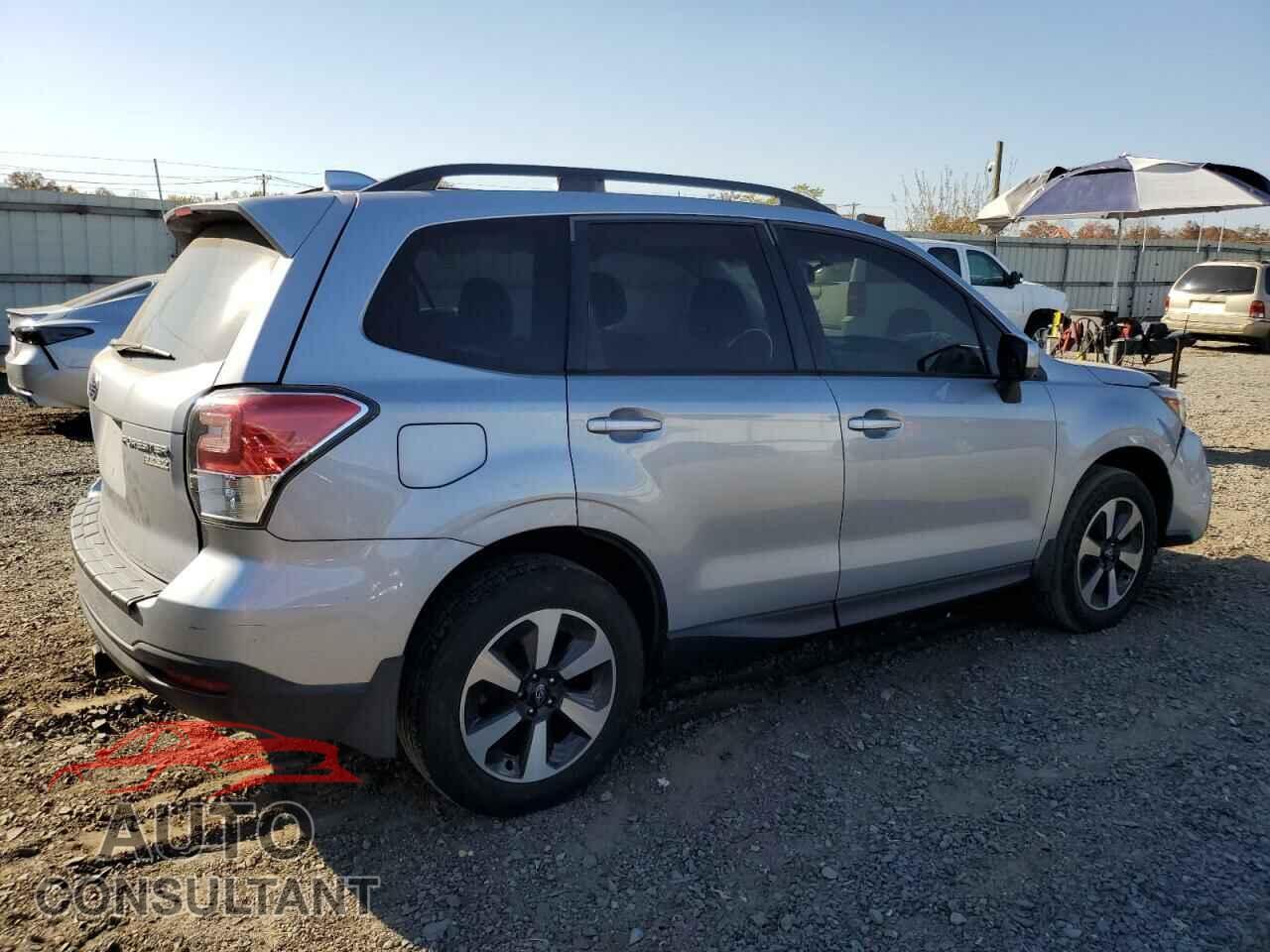 SUBARU FORESTER 2017 - JF2SJAEC2HH471645