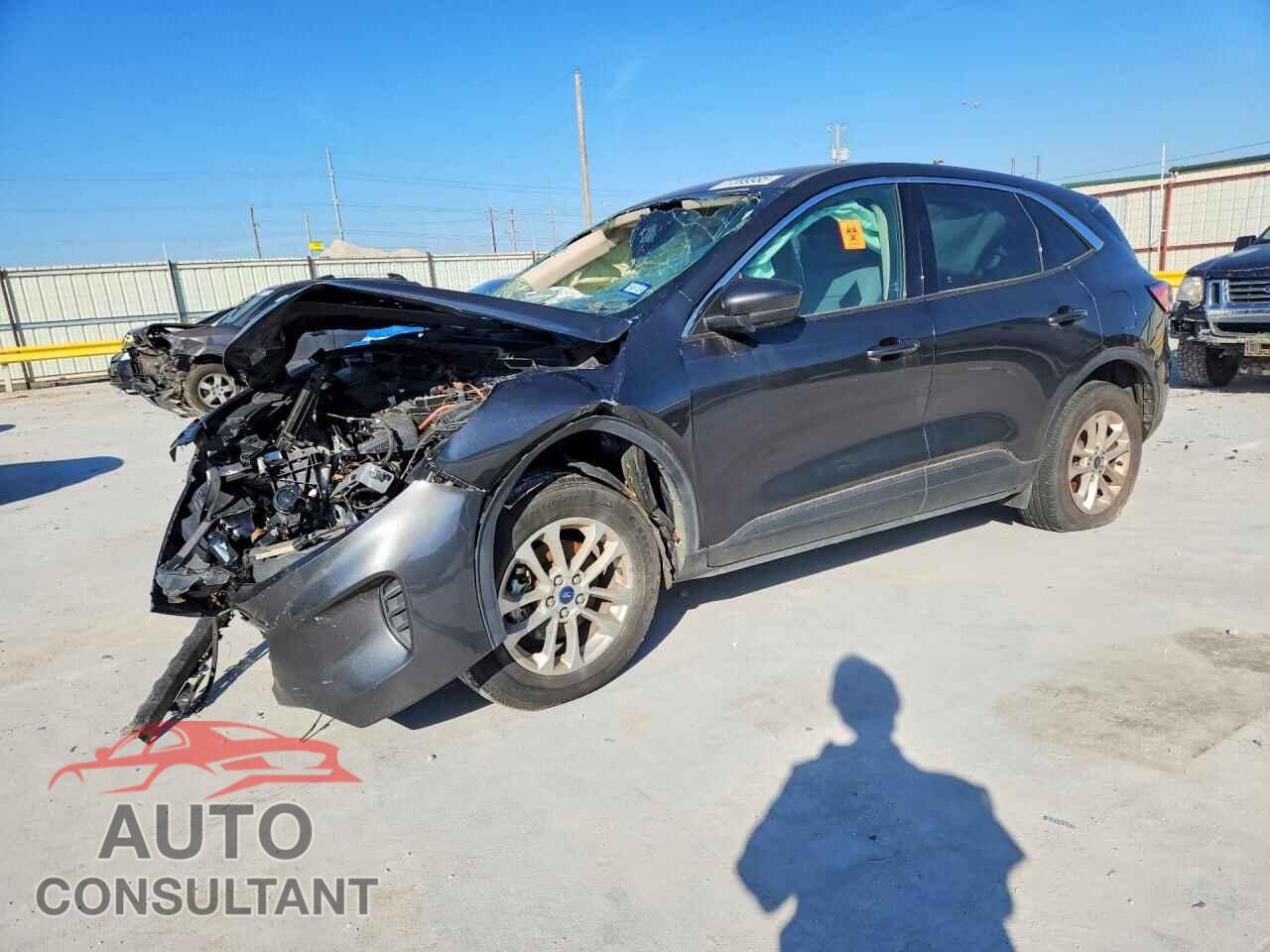 FORD ESCAPE 2020 - 1FMCU9G60LUA39101