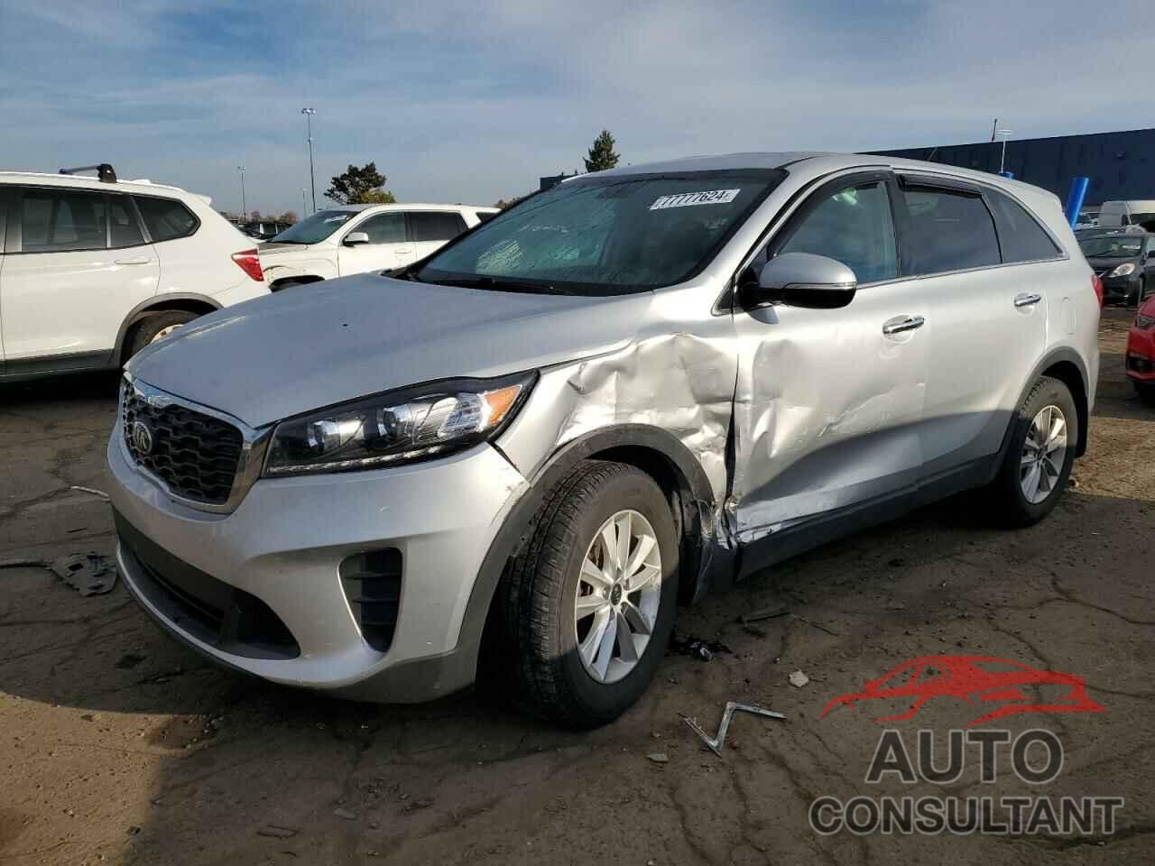 KIA SORENTO 2019 - 5XYPG4A56KG494535