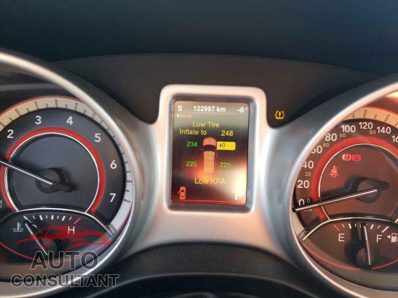 DODGE JOURNEY 2016 - 3C4PDCCG2GT205569