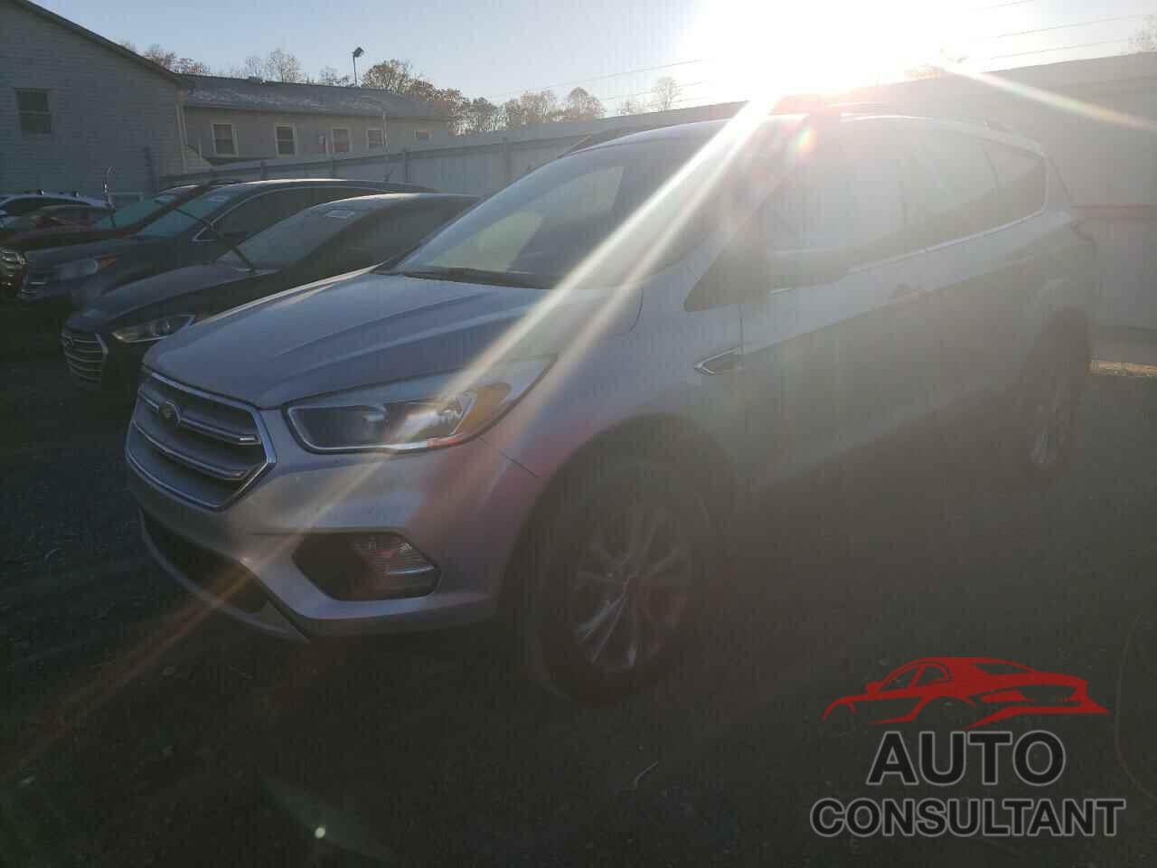 FORD ESCAPE 2017 - 1FMCU9G98HUD03425