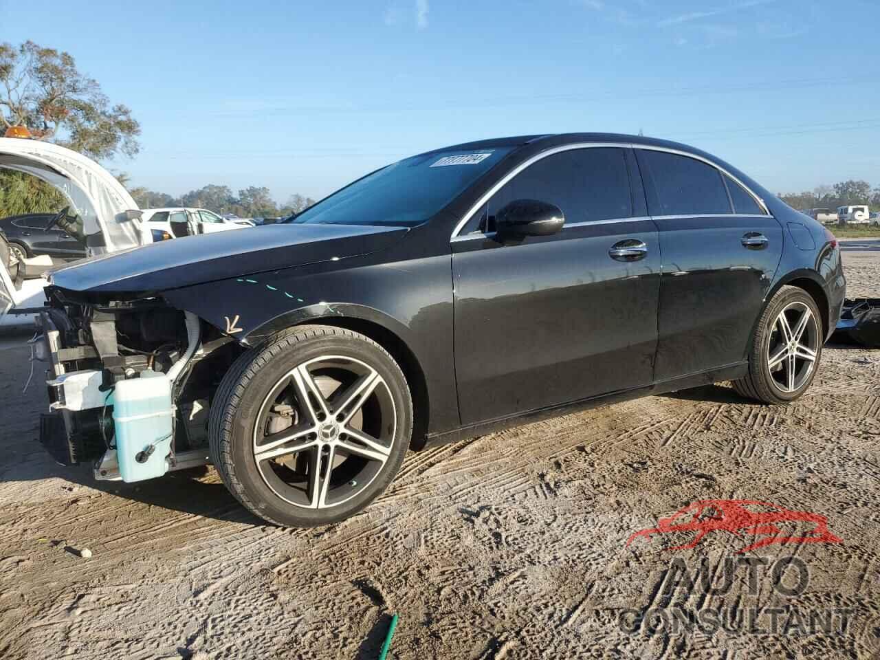 MERCEDES-BENZ A-CLASS 2020 - W1K3G4FB1LJ237500