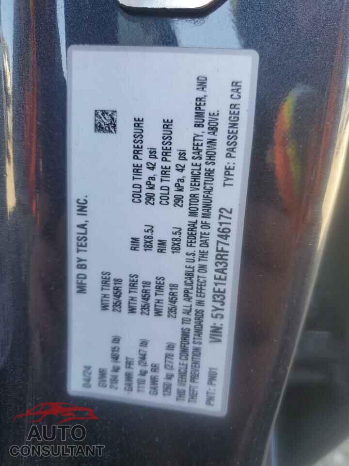 TESLA MODEL 3 2024 - 5YJ3E1EA3RF746172