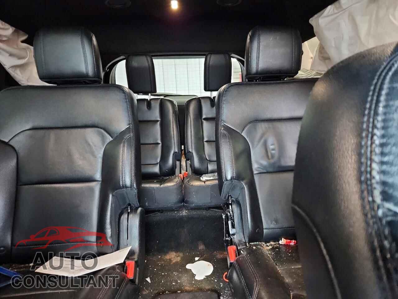 FORD EXPLORER 2018 - 1FM5K7DH9JGB27276