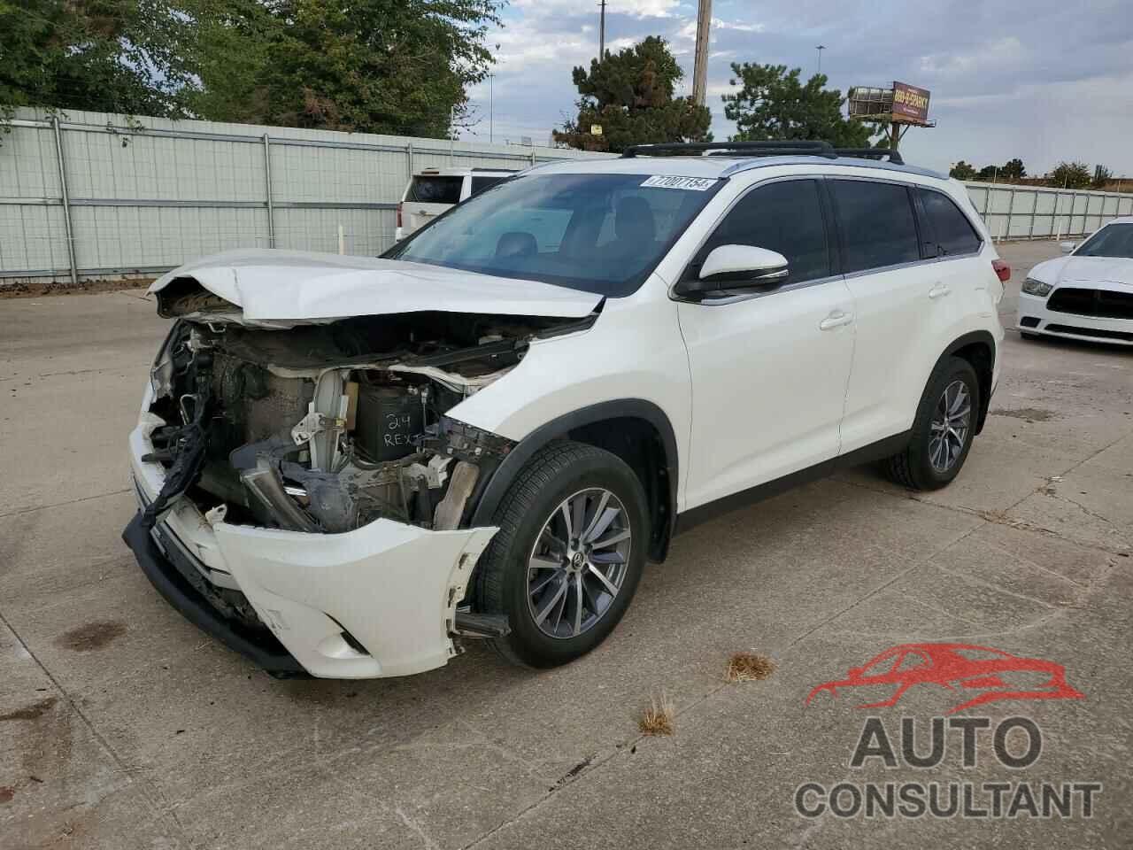 TOYOTA HIGHLANDER 2019 - 5TDKZRFH5KS341751