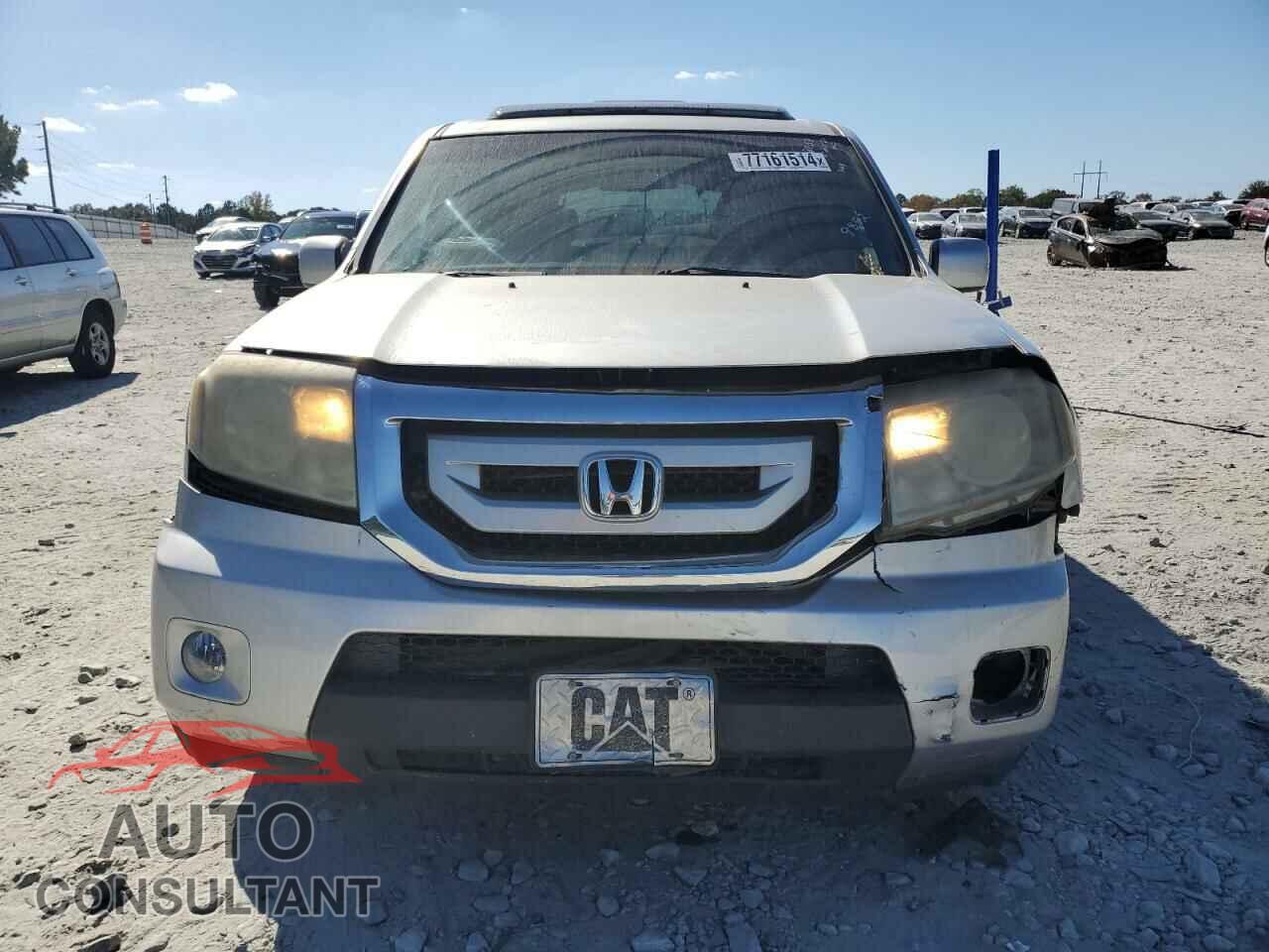 HONDA PILOT 2011 - 5FNYF3H57BB009852