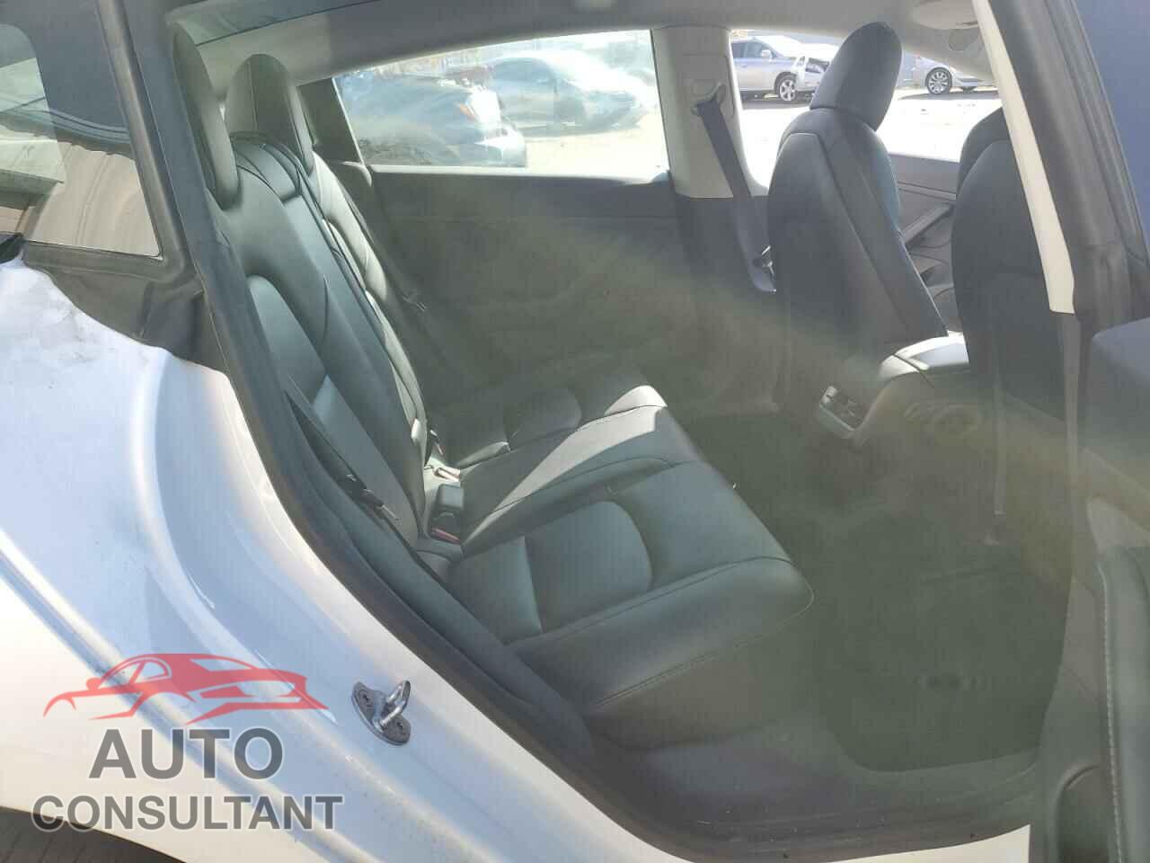 TESLA MODEL 3 2021 - 5YJ3E1EB9MF869685