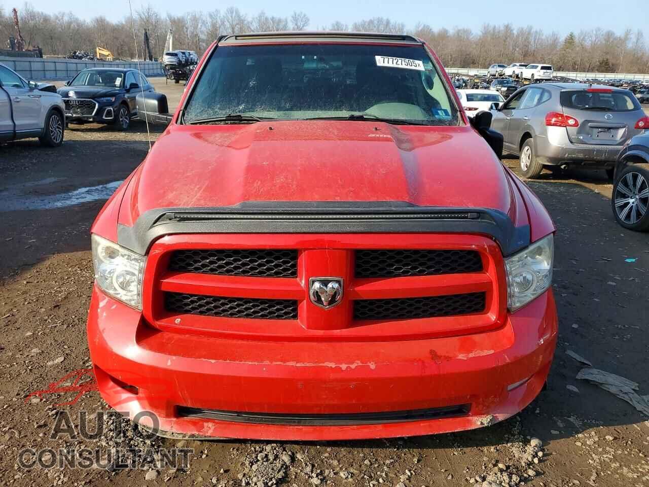 DODGE RAM 1500 2012 - 1C6RD7FT6CS282778