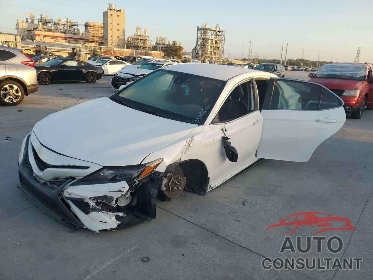 TOYOTA CAMRY 2021 - 4T1G11AK9MU495908