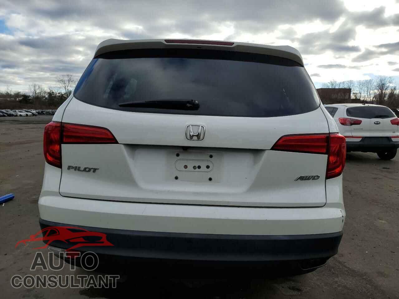 HONDA PILOT 2017 - 5FNYF6H59HB036853