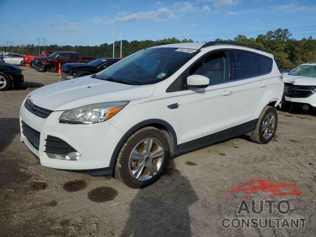 FORD ESCAPE 2016 - 1FMCU0GX3GUB11516