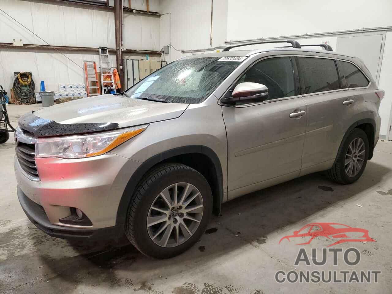 TOYOTA HIGHLANDER 2016 - 5TDJKRFH0GS234288