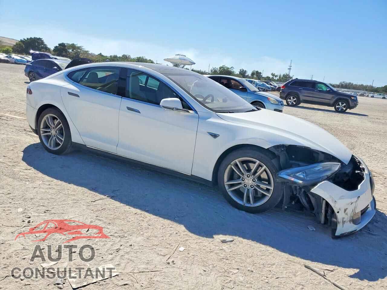 TESLA MODEL S 2015 - 5YJSA1S20FF098080