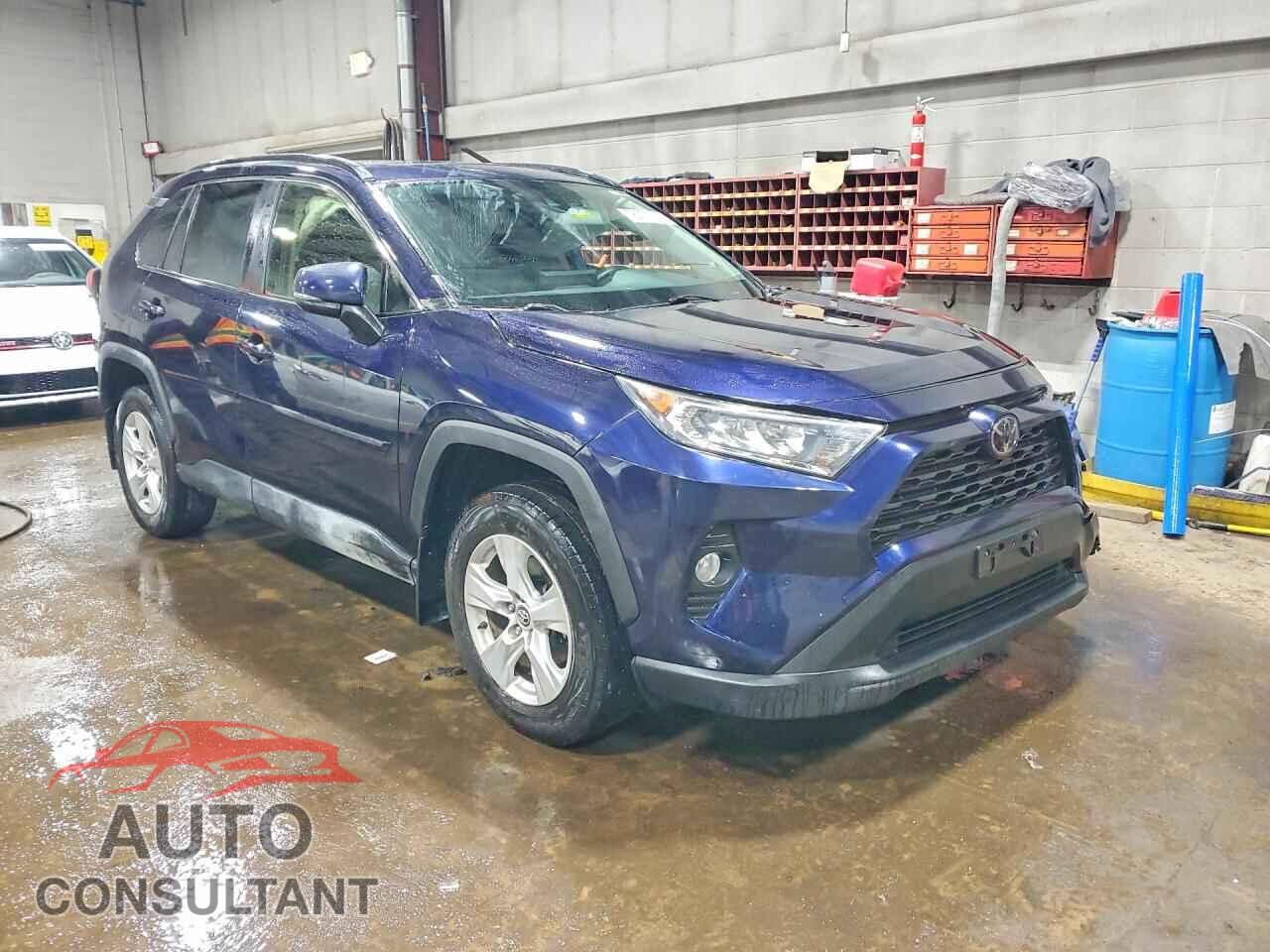 TOYOTA RAV4 2019 - JTMP1RFVXKD021470