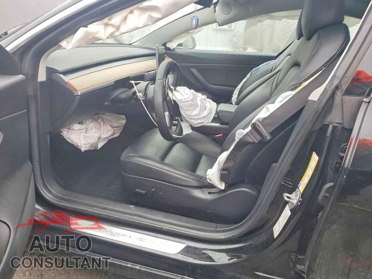 TESLA MODEL 3 2020 - 5YJ3E1EA4LF709249