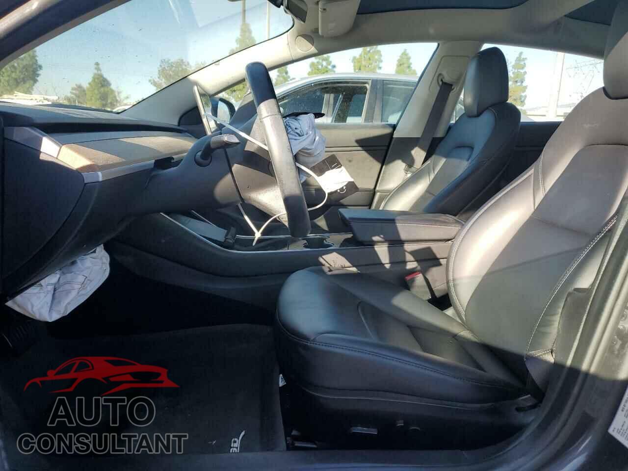 TESLA MODEL 3 2018 - 5YJ3E1EBXJF089836