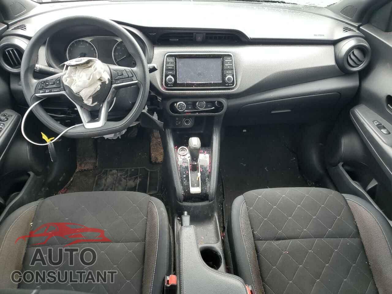 NISSAN KICKS 2019 - 3N1CP5CU3KL546837