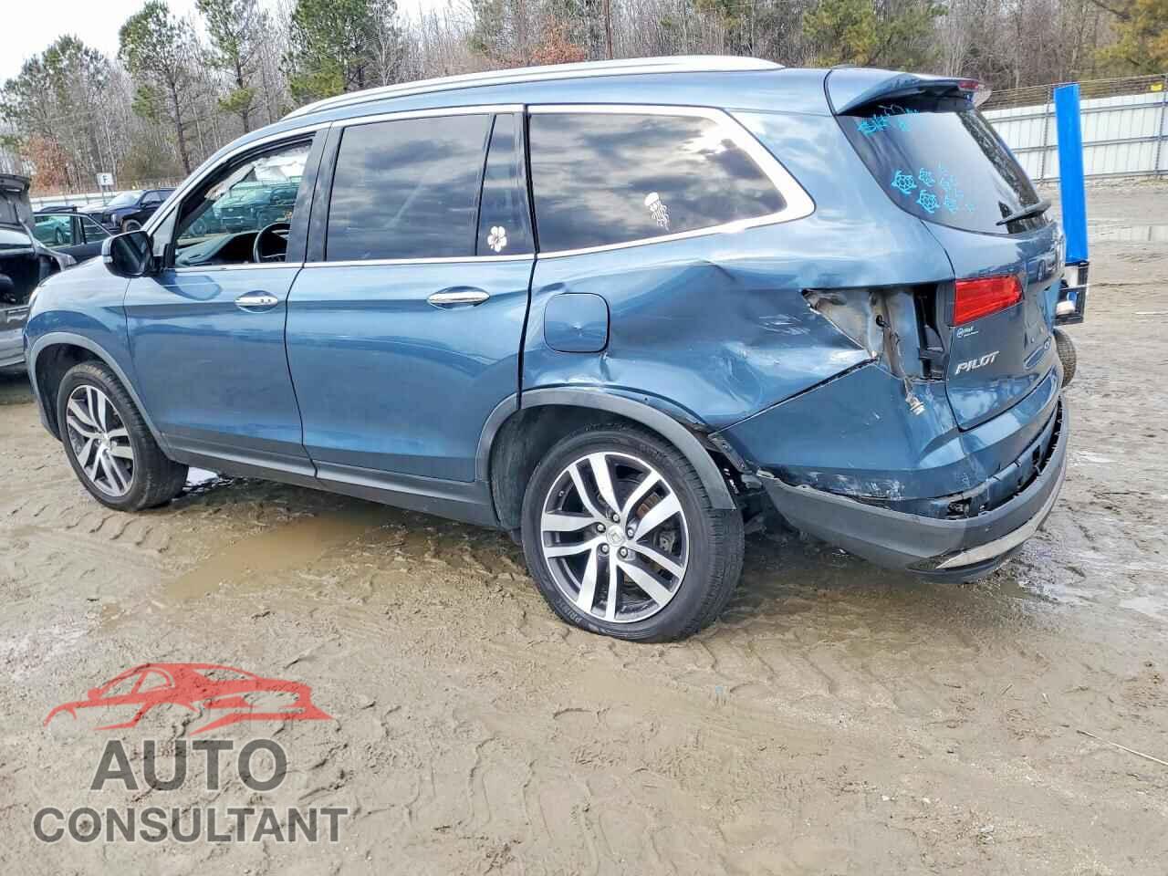 HONDA PILOT 2017 - 5FNYF5H9XHB045221