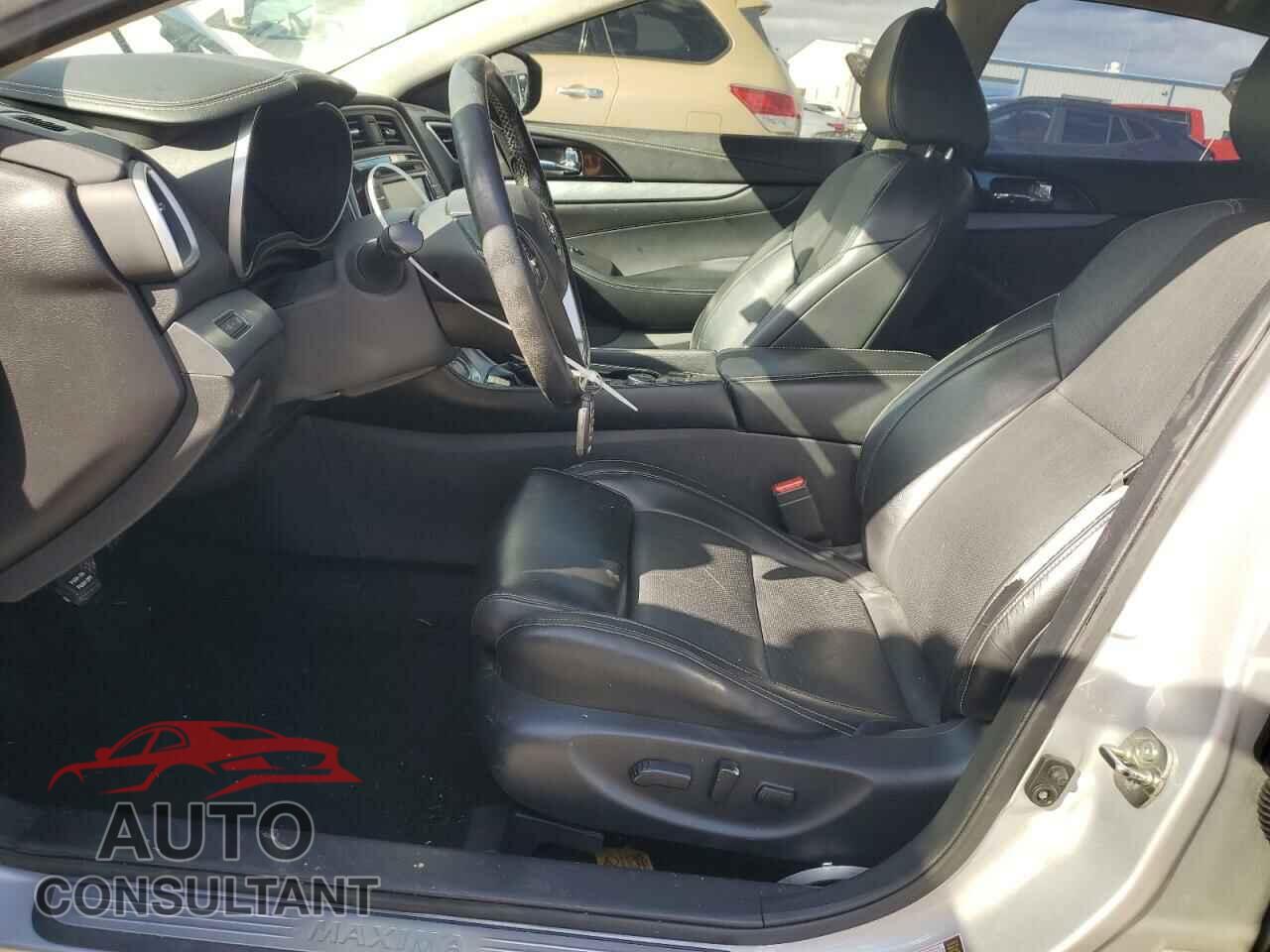 NISSAN MAXIMA 2017 - 1N4AA6AP1HC370552