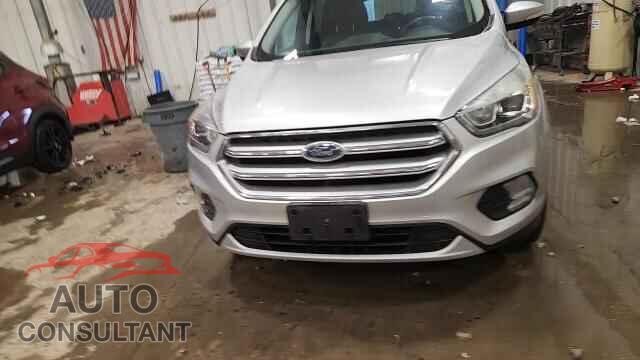 FORD ESCAPE 2017 - 1FMCU9JD9HUC06165
