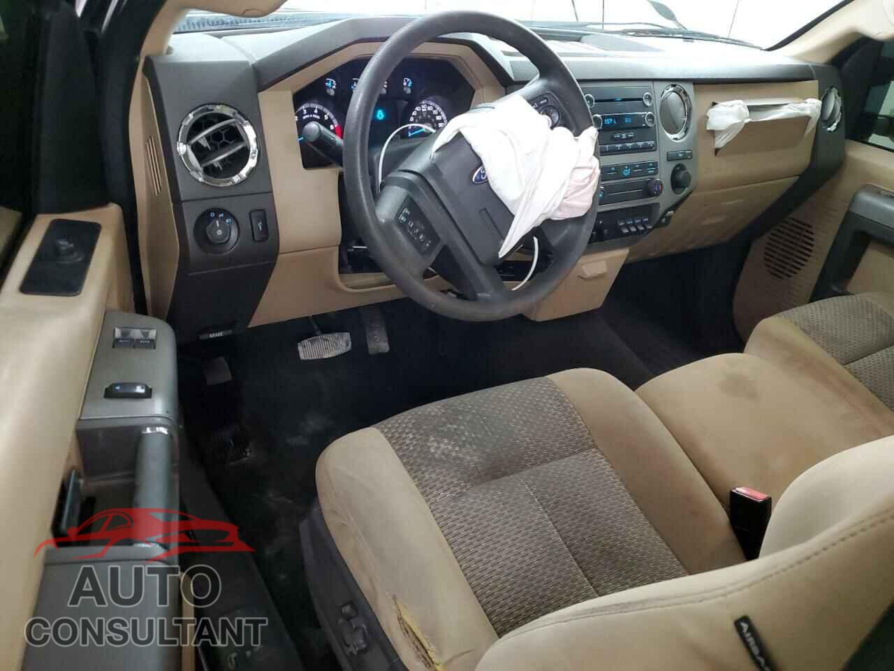 FORD F250 2015 - 1FTBF2B68FEC07736